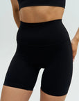 DUNIQ BIKE SHORTS - BLACK - SQOON
