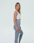 DUNIQ CROSS BACK SPORTS BRA - WHITE - SQOON
