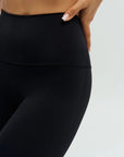 DUNIQ FLARE LEGGINGS - BLACK - SQOON