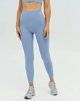 DUNIQ LEGGINGS - SKY BLUE - SQOON