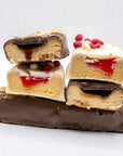 LUVV FITS PEANUT BUTTER AND BERRY GOURMET PROTEIN BAR - SQOON