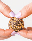 NOMZ ORGANIC HAZELNUT BITES - SQOON