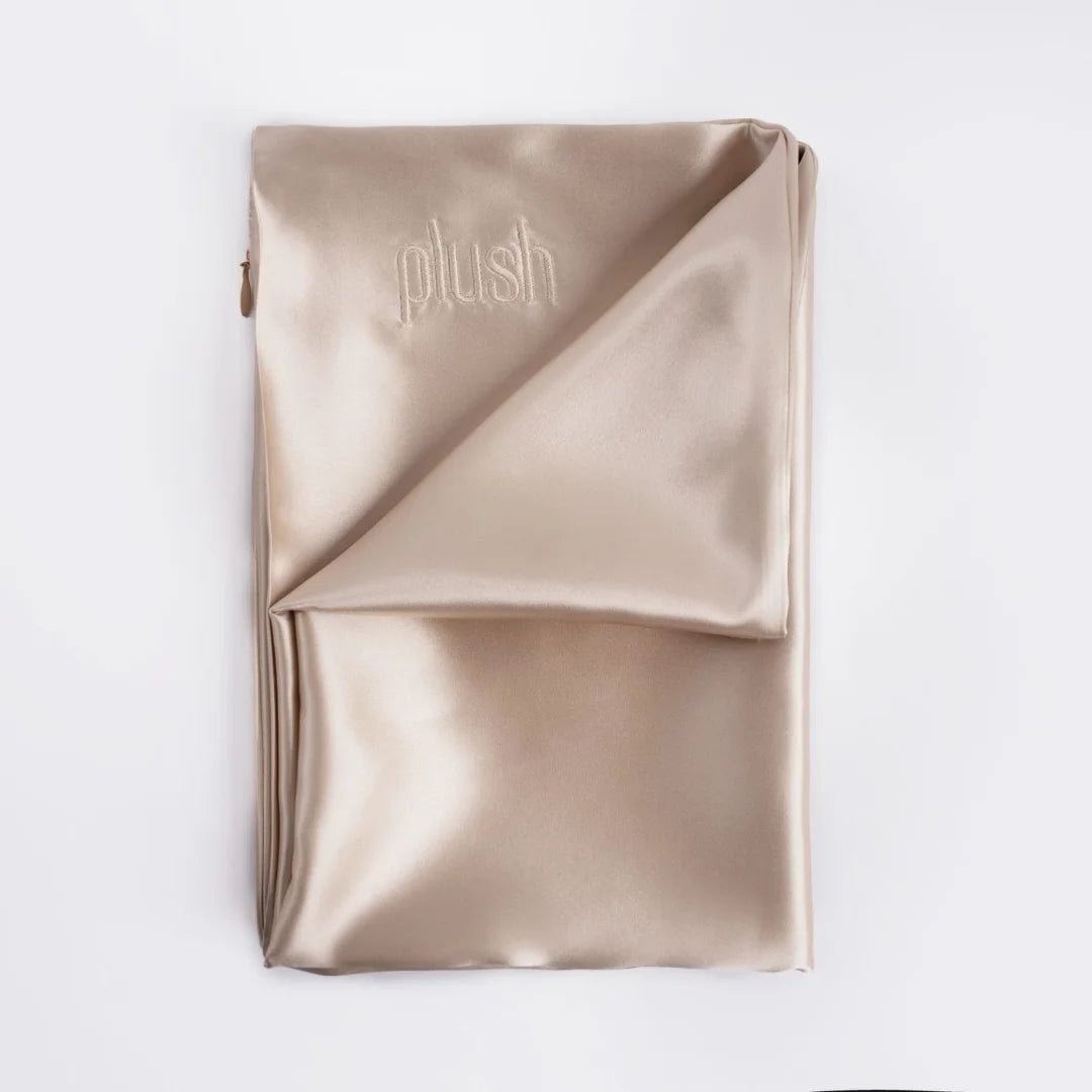 THE PLUSH SILK PILLOWCASES - SQOON