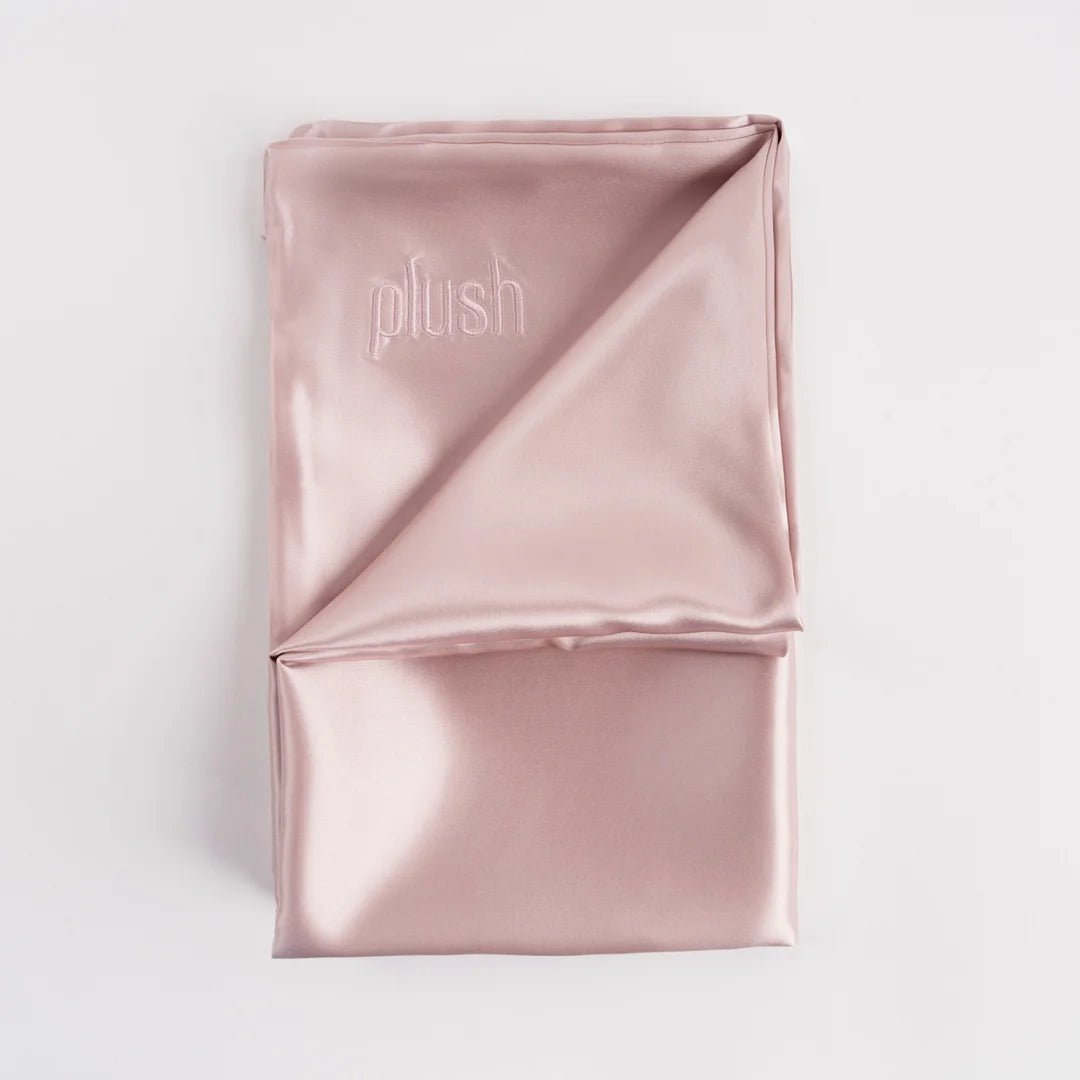 THE PLUSH SILK PILLOWCASES - SQOON