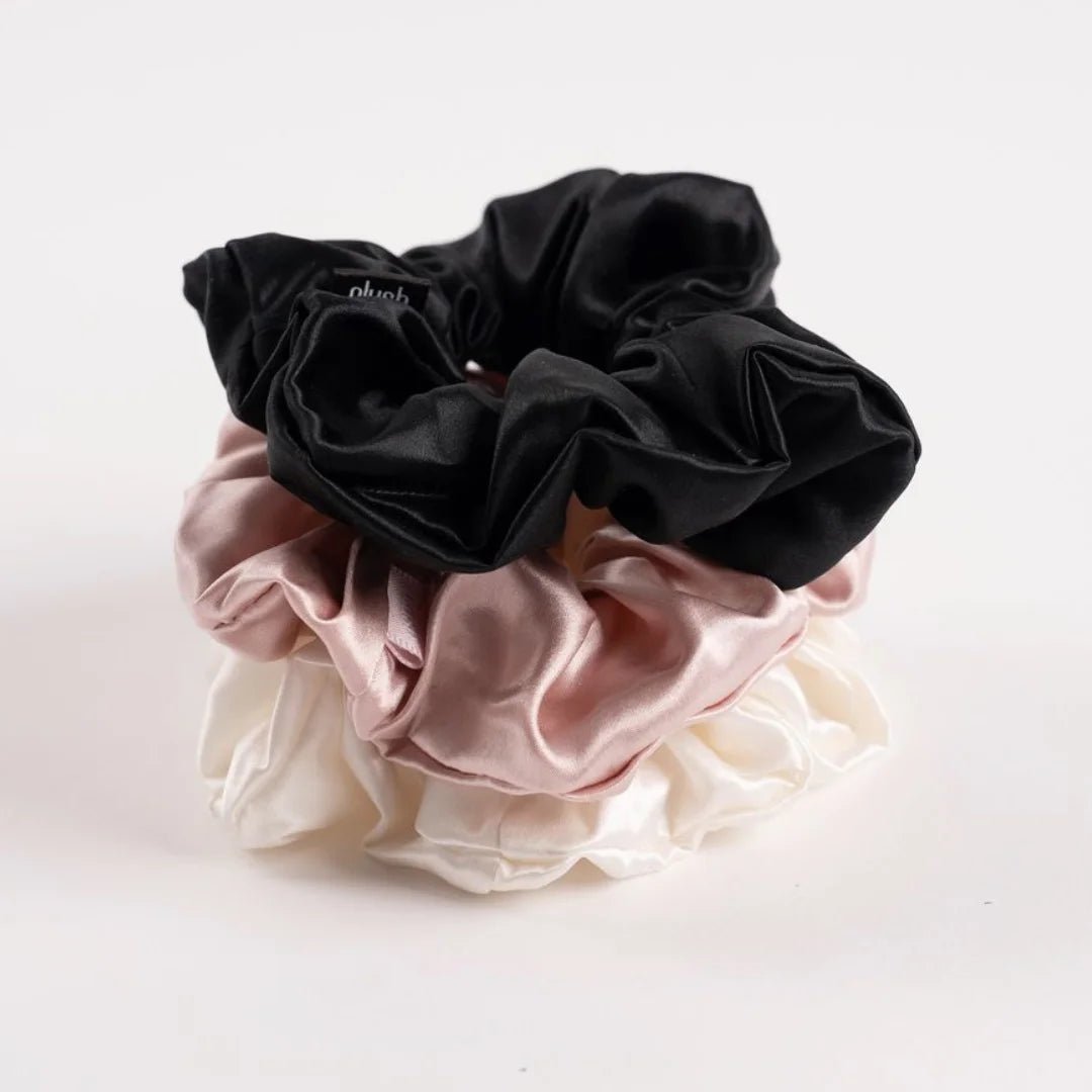 THE PLUSH SILK SCRUNCHIES - SQOON