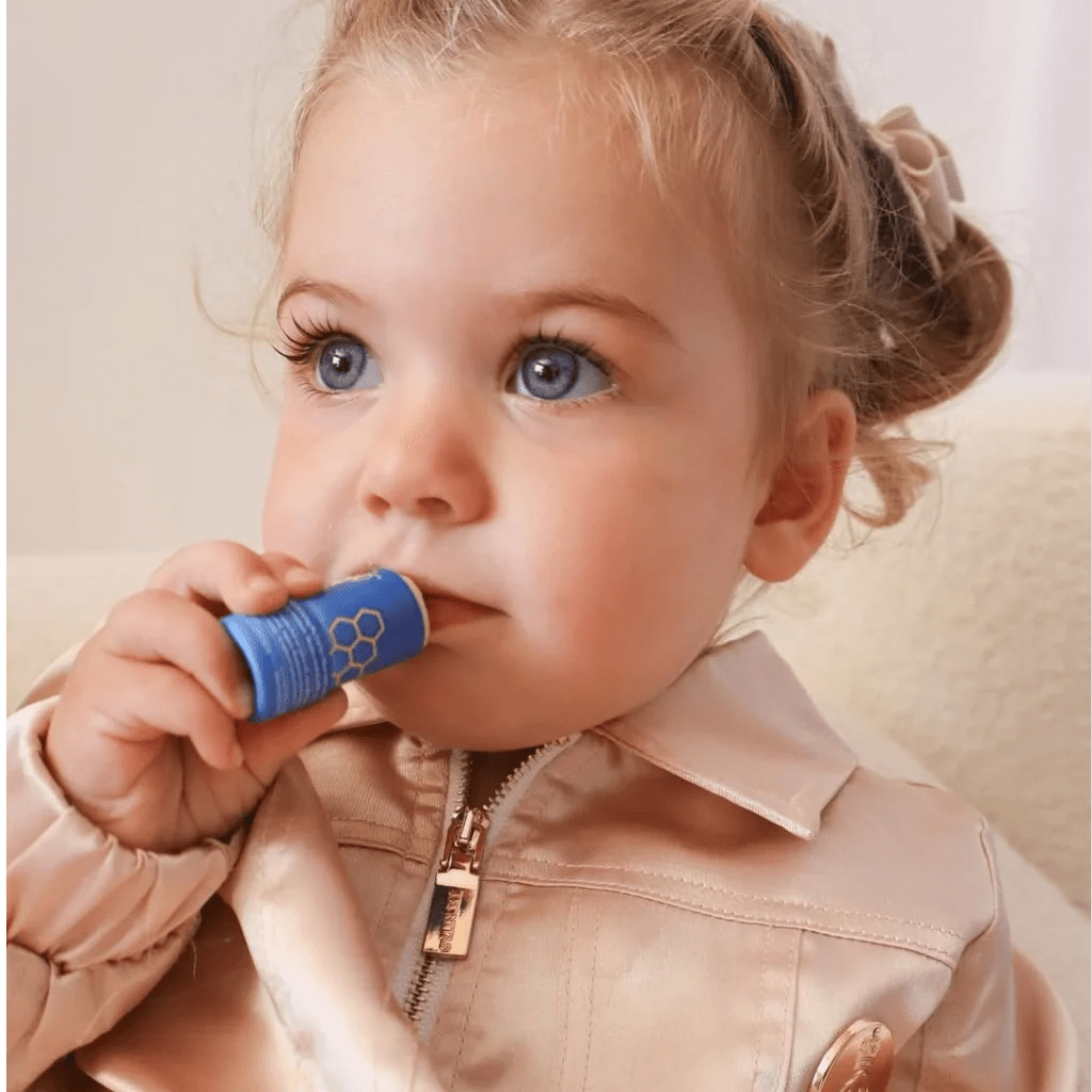 CLEAN & PURE GPF LIP BALM - MANUKA HONEY & ZINC SPF15 - SQOON