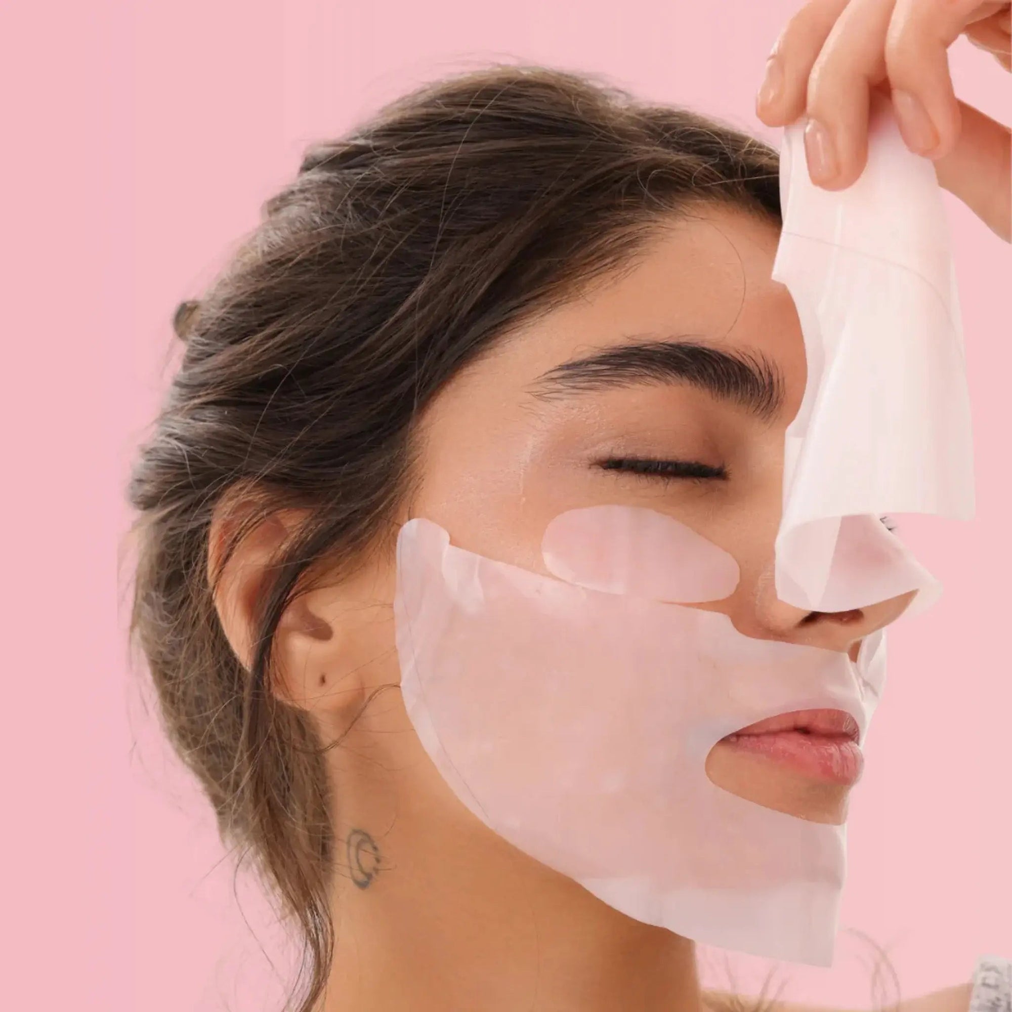 DEWYBIE GLOWBIOME™ TRIPLE COLLAGEN MASK (PACK OF 4x SACHETS) - SQOON