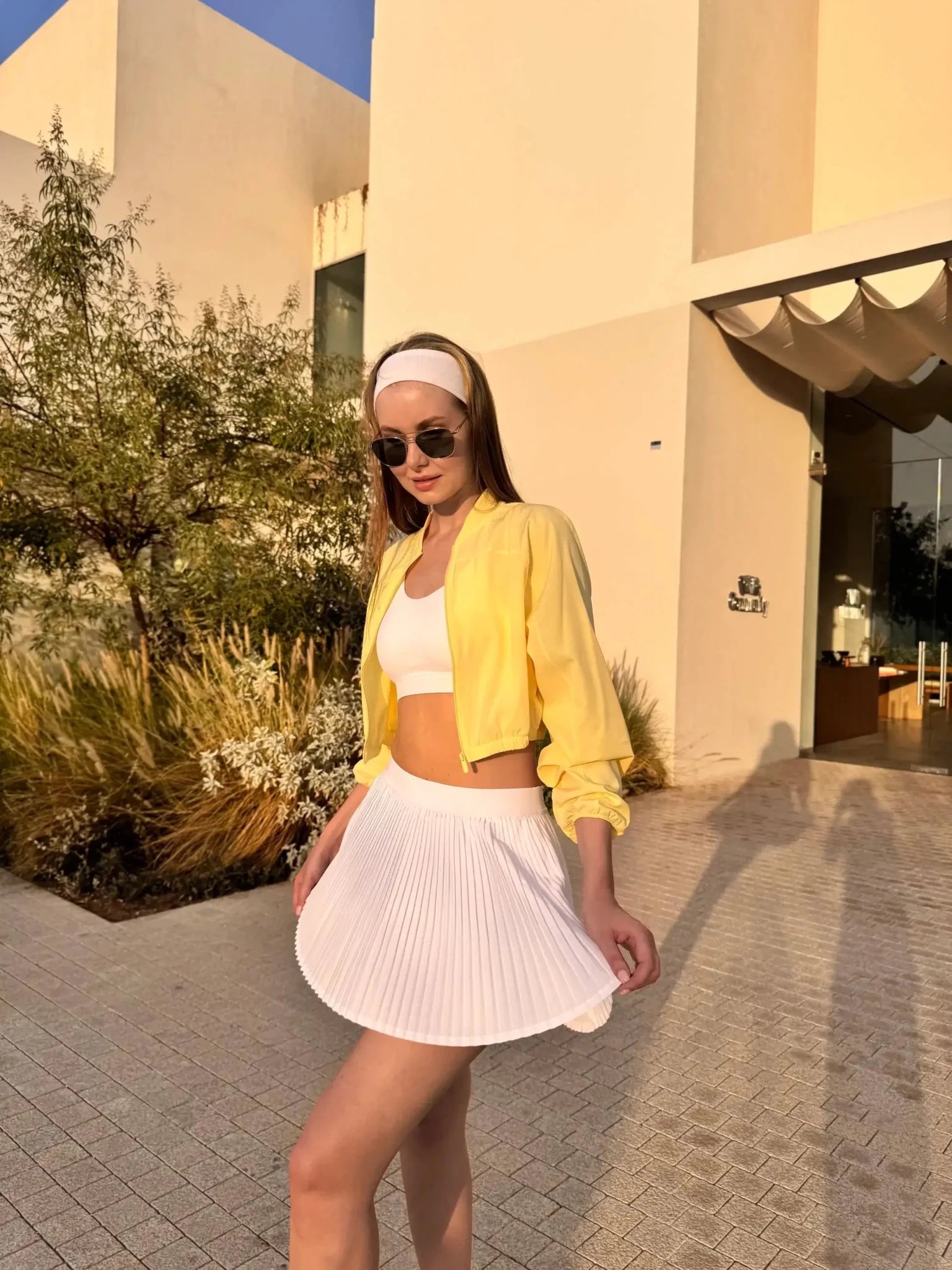 DUNIQ TENNIS &amp; PADEL SKIRT - WHITE - SQOON