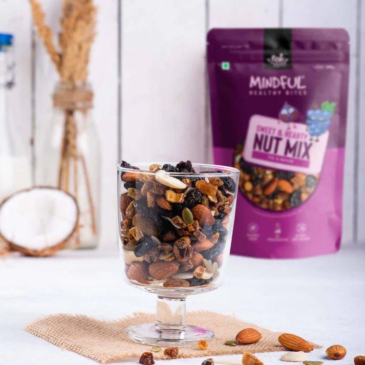 EAT ANYTIME FIG & RAISINS TRAIL MIX - SQOON