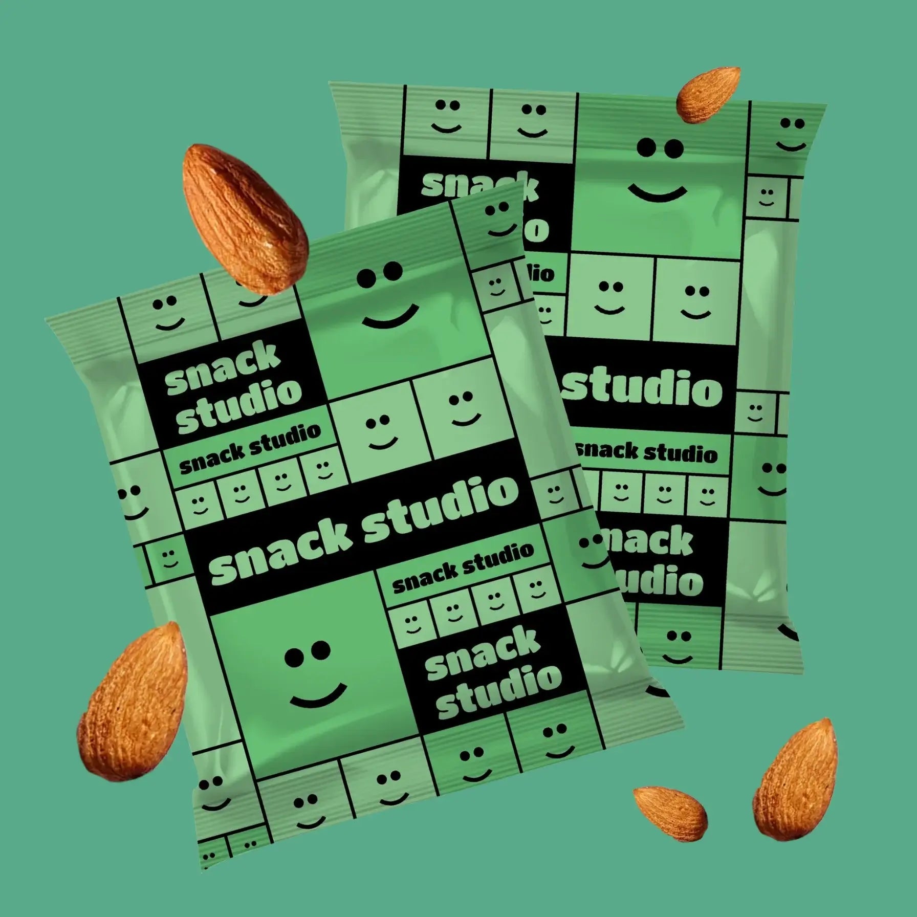 SNACK STUDIO ENERGY SQUARES - ALMOND VANILLA (40g) - SQOON