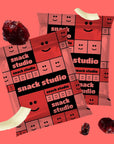 SNACK STUDIO ENERGY SQUARES - COCONUT CRANBERRY (40g) - SQOON