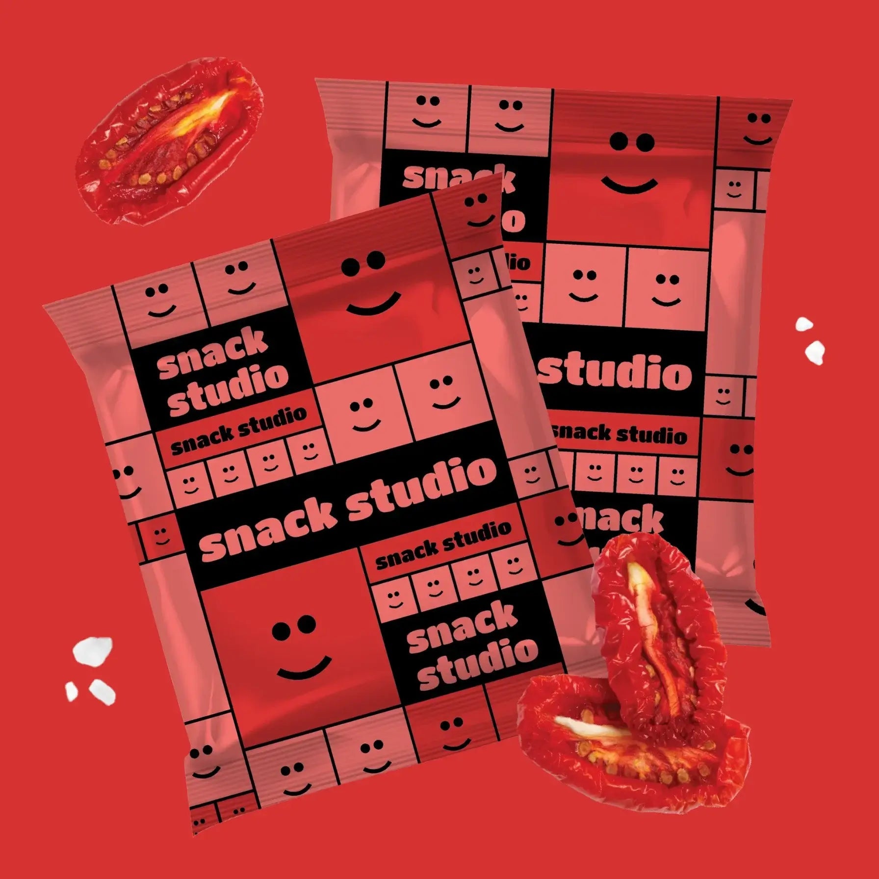 SNACK STUDIO SAVOURY SQUARES - SUN - DRIED TOMATO (48g) - SQOON